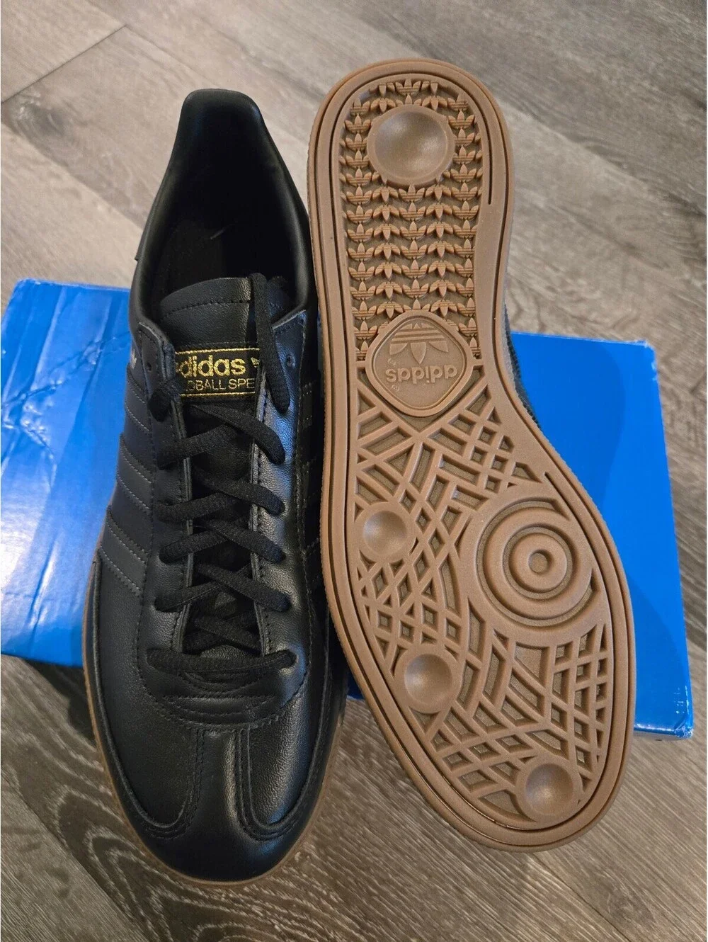 adidas Handball Spezial JS3868 Black Carbon Gold Mens 8.5 Womens 9.5 New OG Box